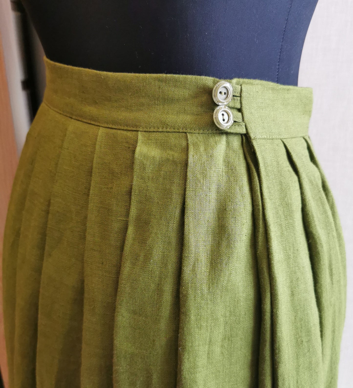 Sieviešu svārki gaiši pelēki melanža 38-42-44-46 izm