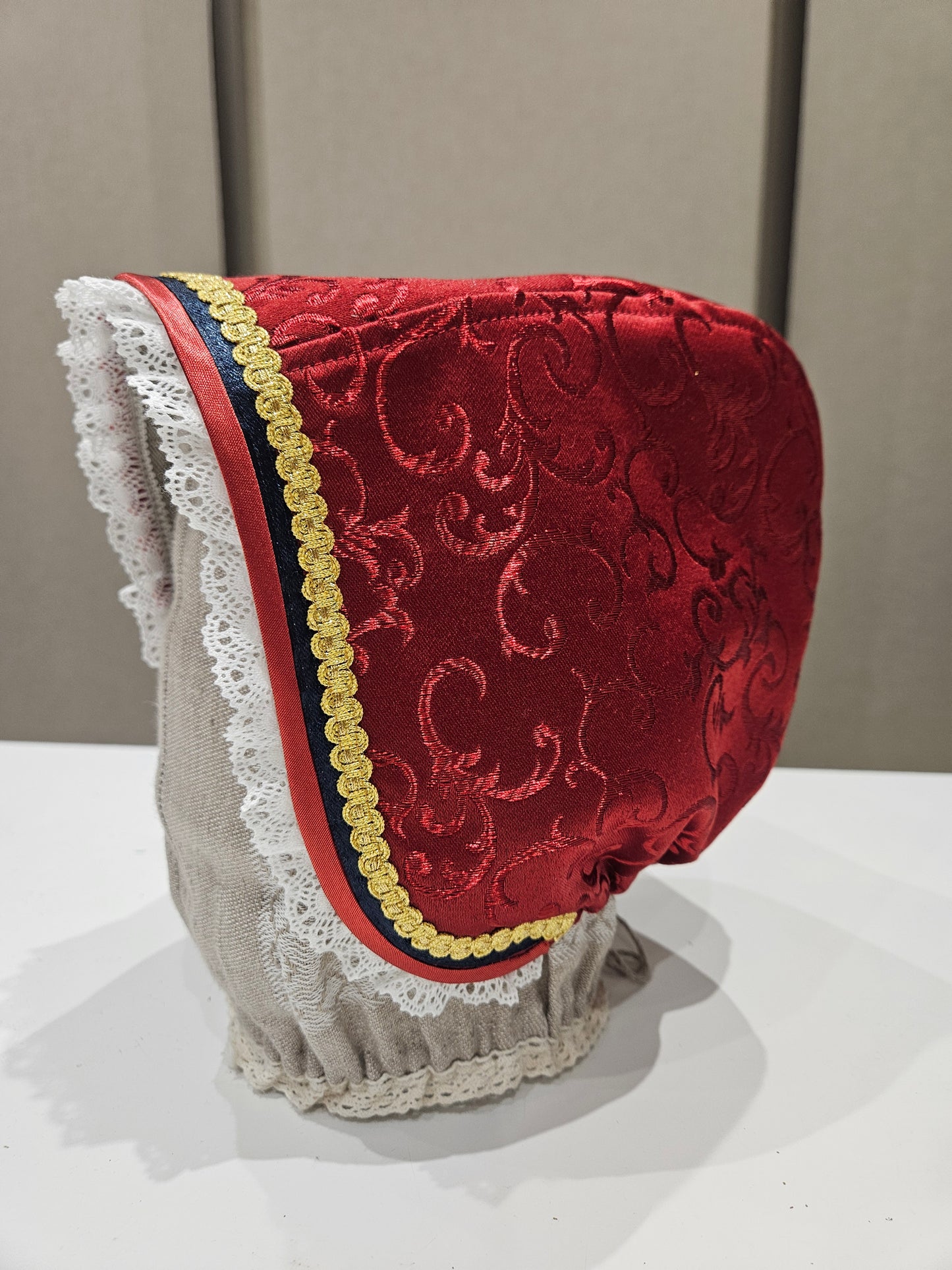 Kurzemes aube sarkana, izmērs L