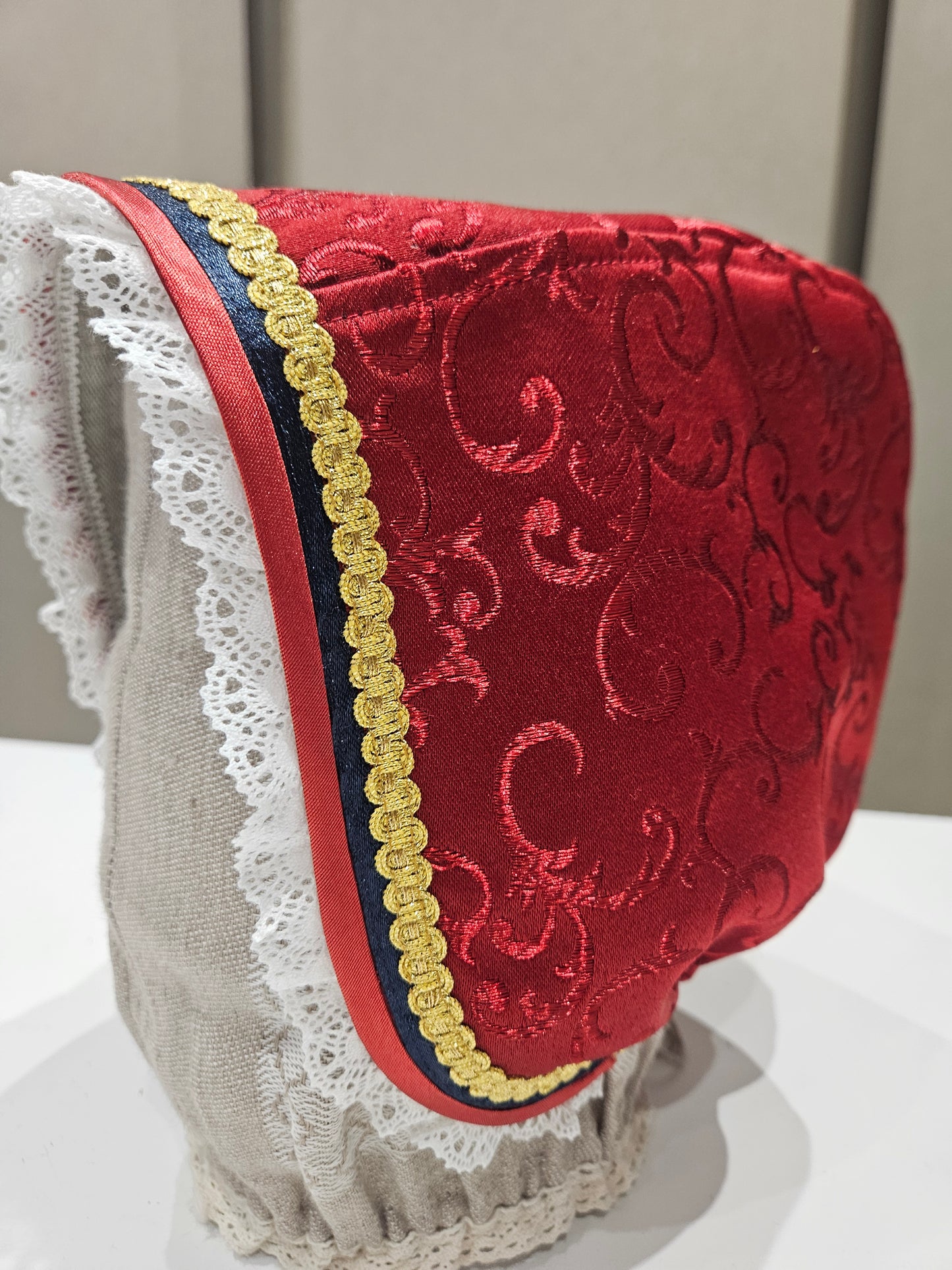 Kurzemes aube sarkana, izmērs L