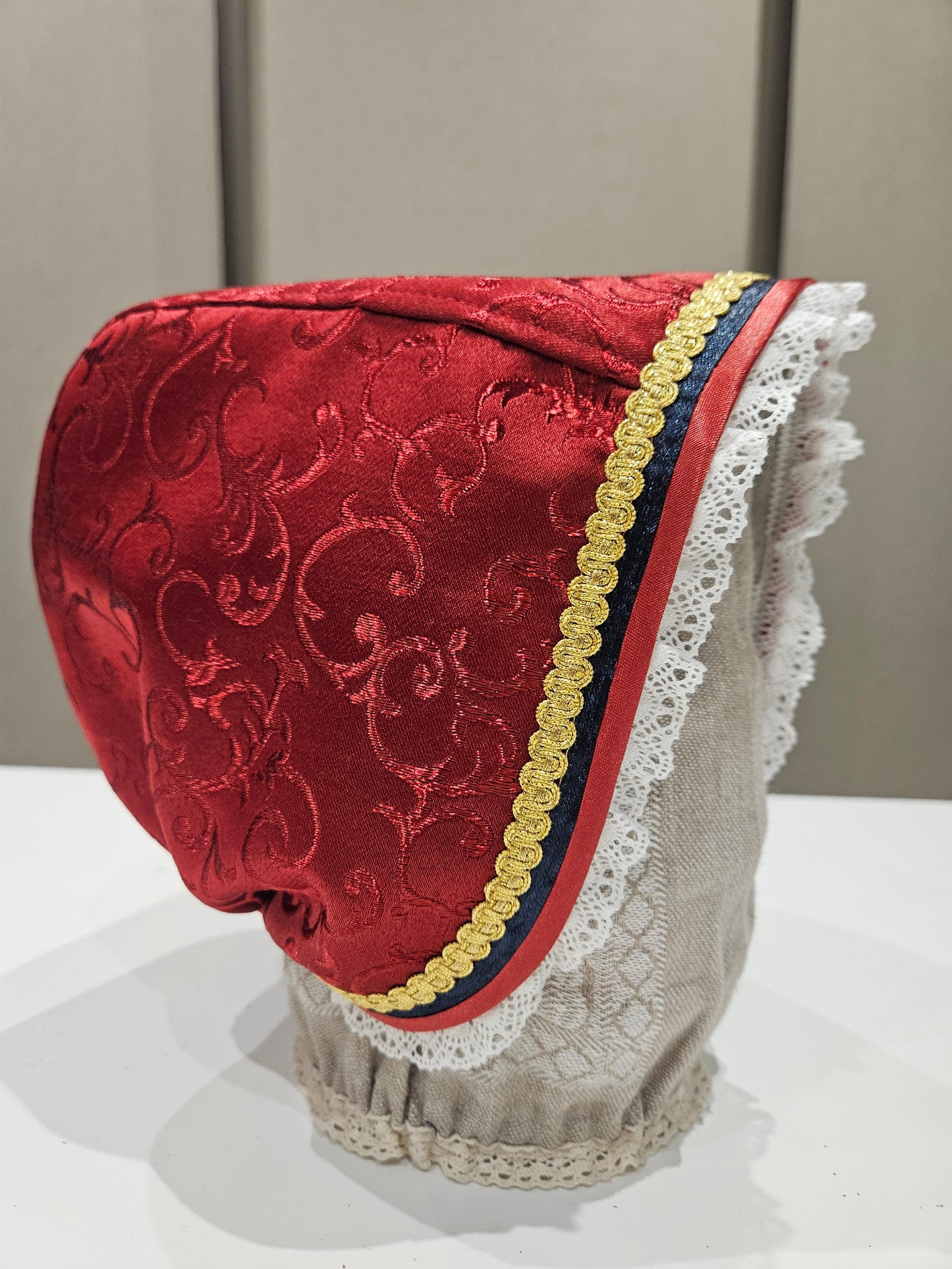 Kurzemes aube sarkana, izmērs L