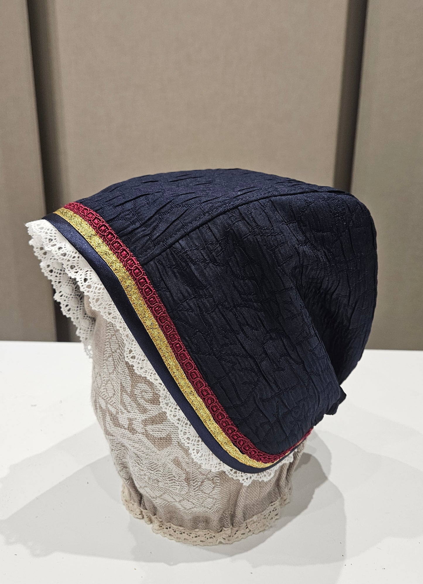 Kurzemes aube tumši zila, izmērs M