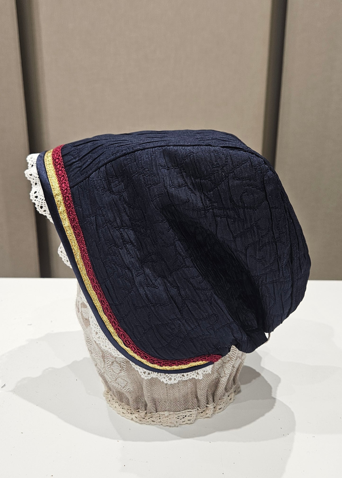 Kurzemes aube tumši zila, izmērs M