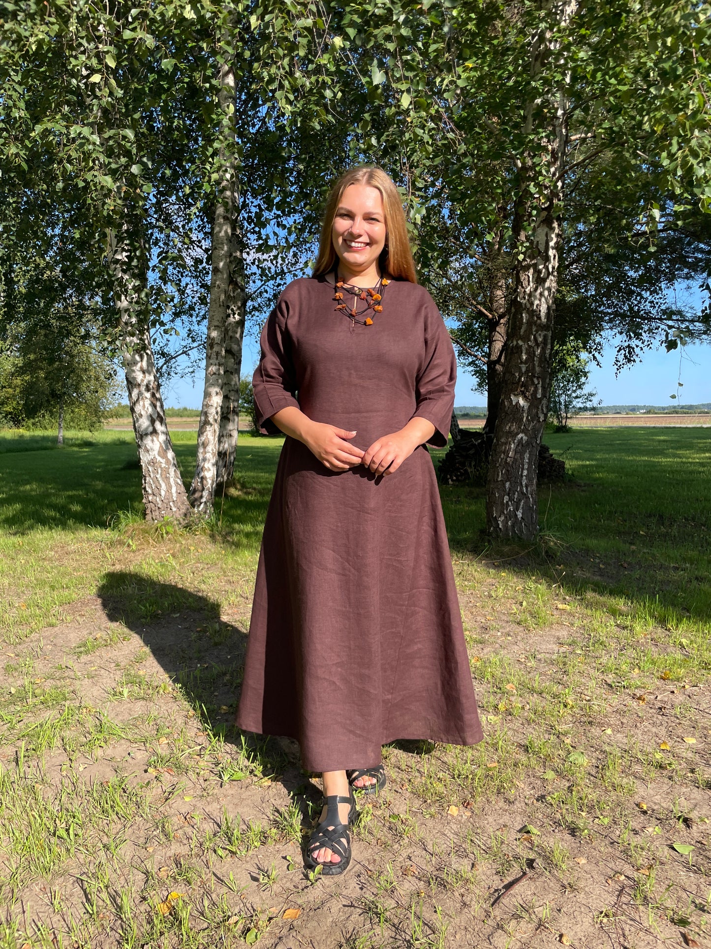 Sieviešu kleita lina tumši brūna 40 izm