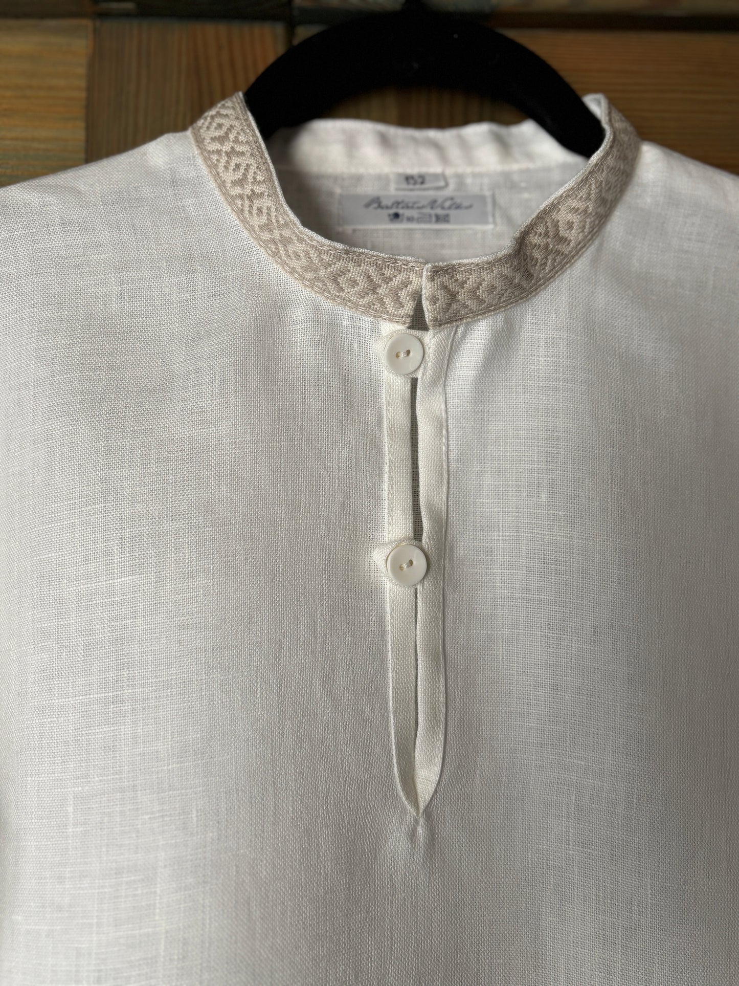 Zēnu lina krekls balts ar raksatinu krādziņu 140-152 izm