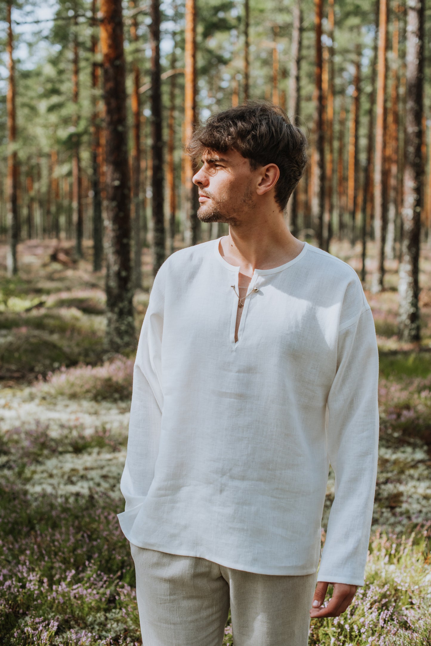 Vīriešu krekls lina balts bez aizdares M-L