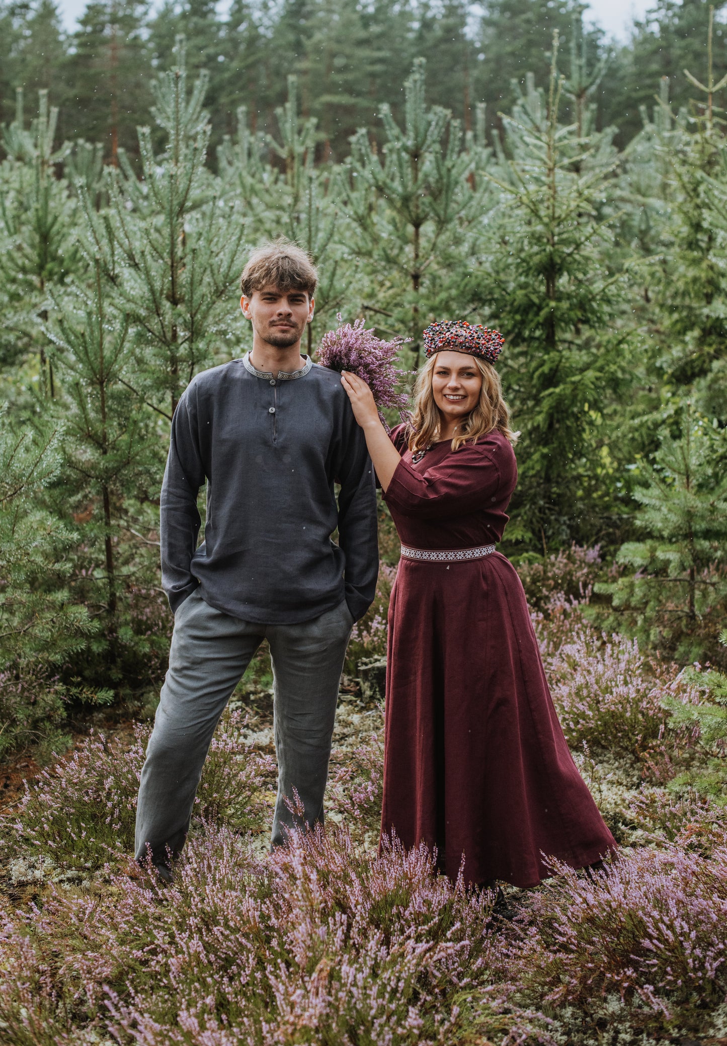 Sieviešu kleita lina violeta 42 izm ar rakstainu jostu